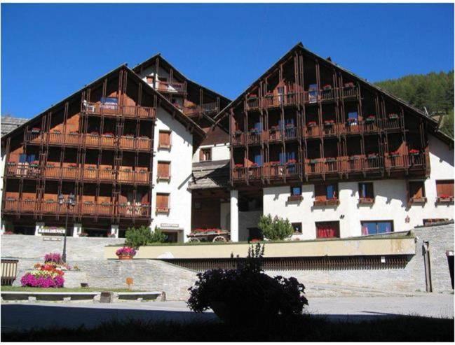 Residence La Piazza Colle Colle Sestriere Exterior foto